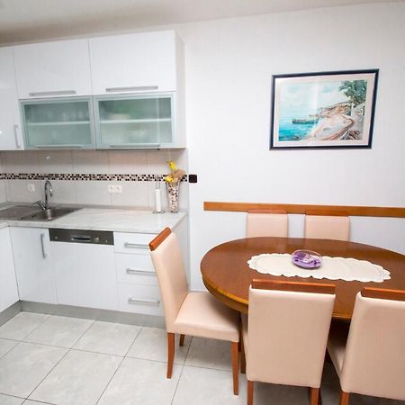 Apartman Seka Omiš Exteriér fotografie