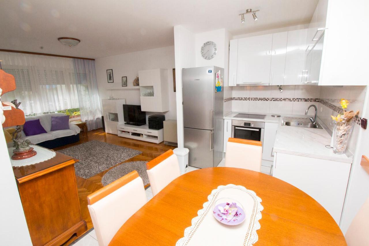 Apartman Seka Omiš Exteriér fotografie